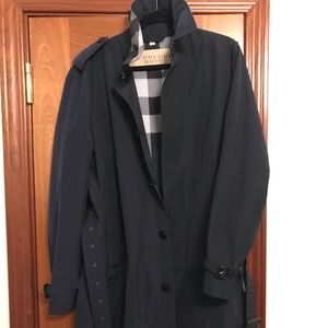 Men’s classic navy blue Burberry Brit trench coat